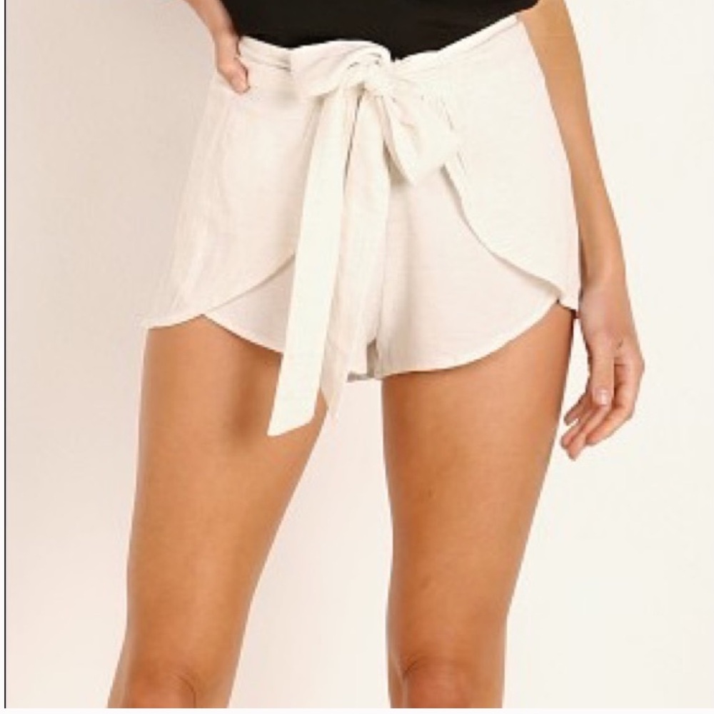 INDAH Palm Tie Front Wrap Short in Ivory Ivory S - Picture 2 of 12